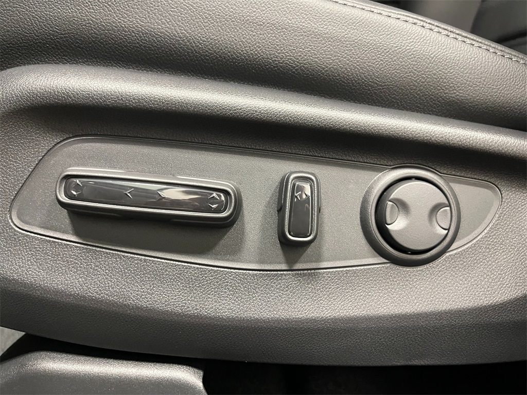 2026 Honda CR-V EX-L photo 12