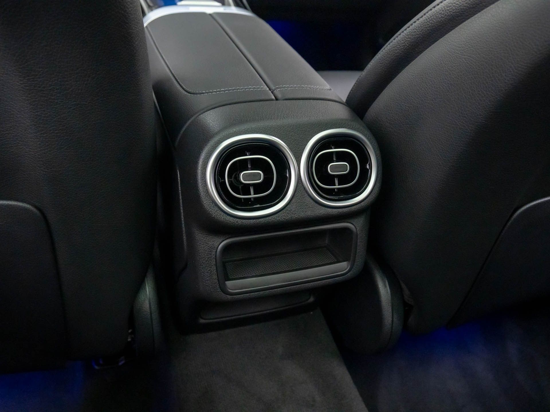2026 Mercedes Benz GLC 350e 4MATIC photo 17