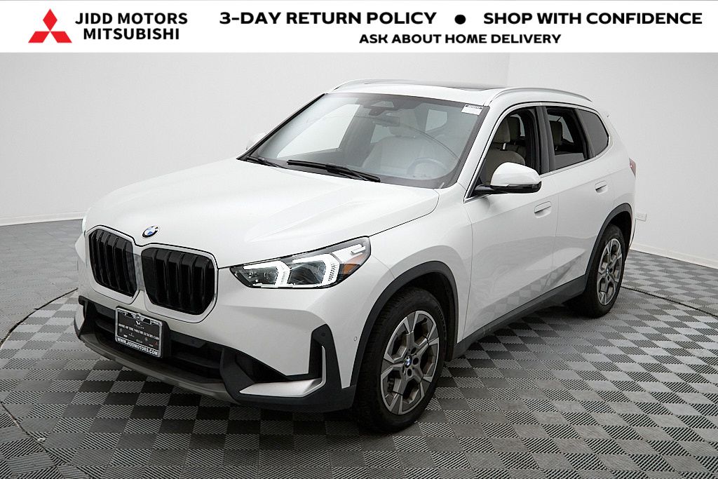 2023 BMW X1 28i's photo