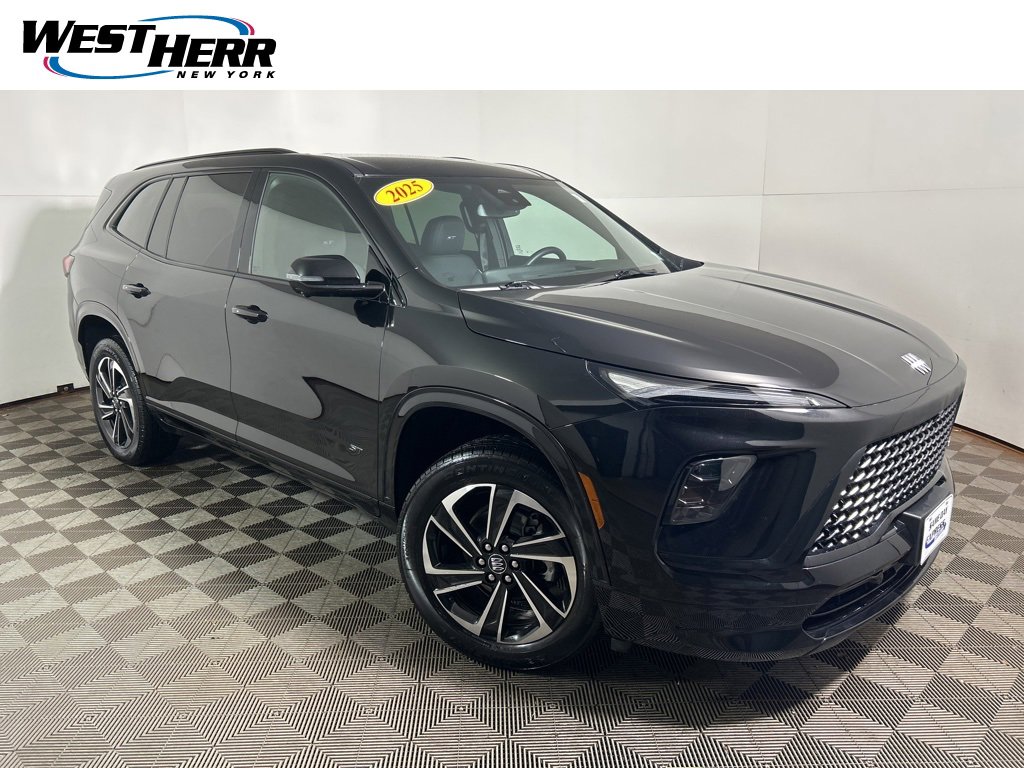 2025 Buick Enclave Sport Touring's photo