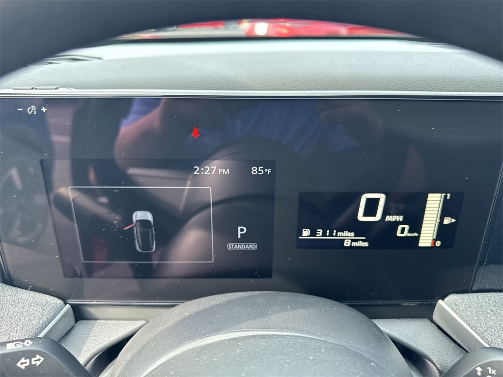 2025 Nissan Kicks SV photo 19