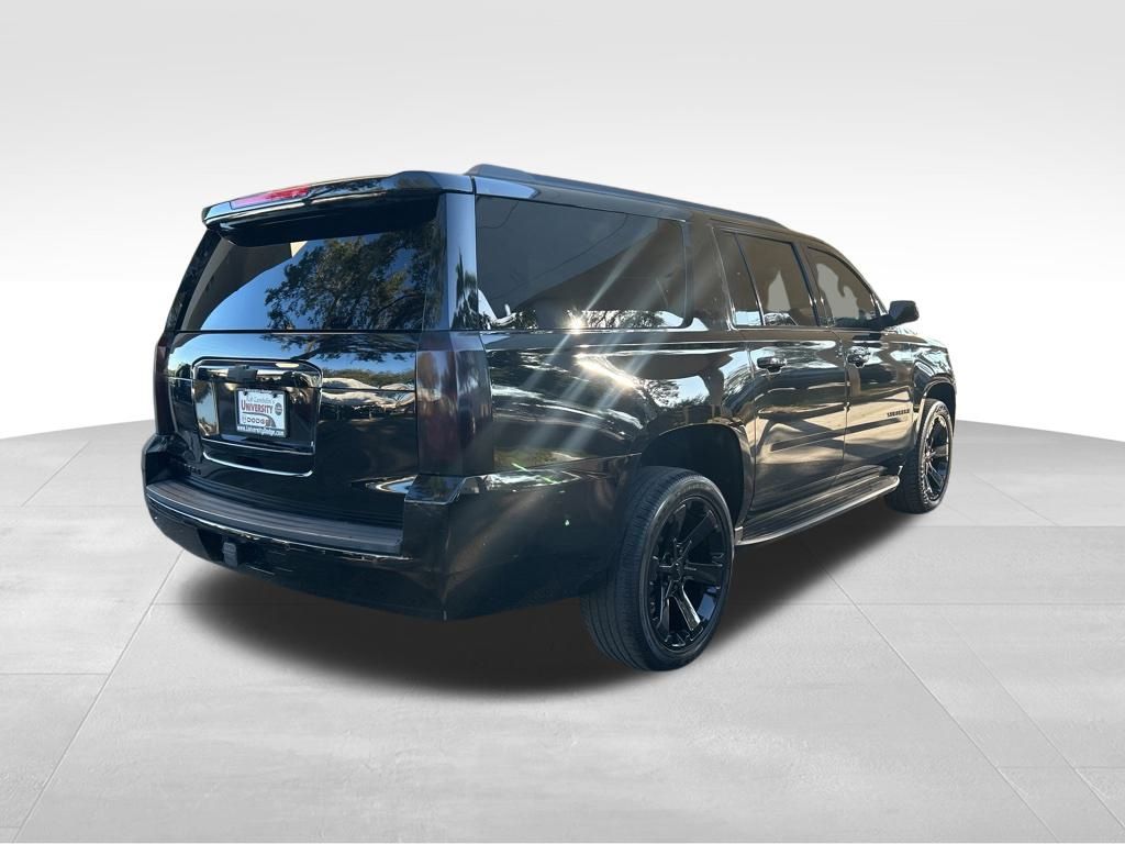 2019 Chevrolet Suburban LS photo 2