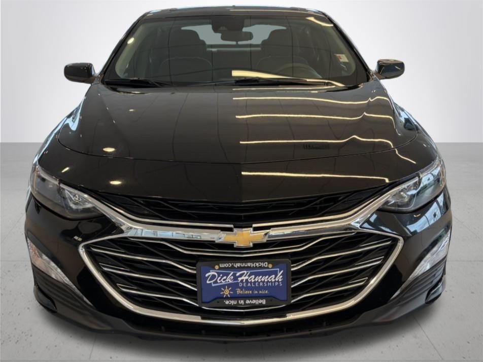 2023 Chevrolet Malibu 1LT photo 3