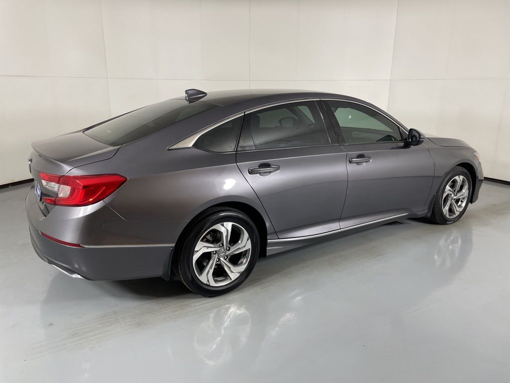 2018 Honda Accord EX-L photo 9