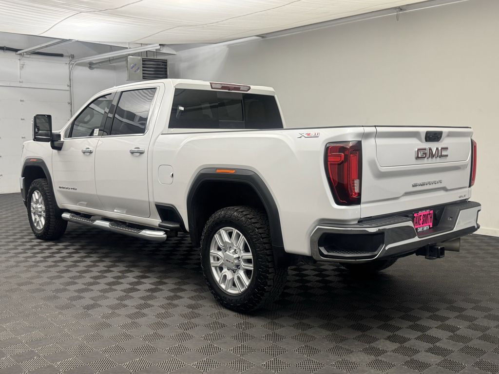 2023 Gmc Sierra 2500 SLT photo 3