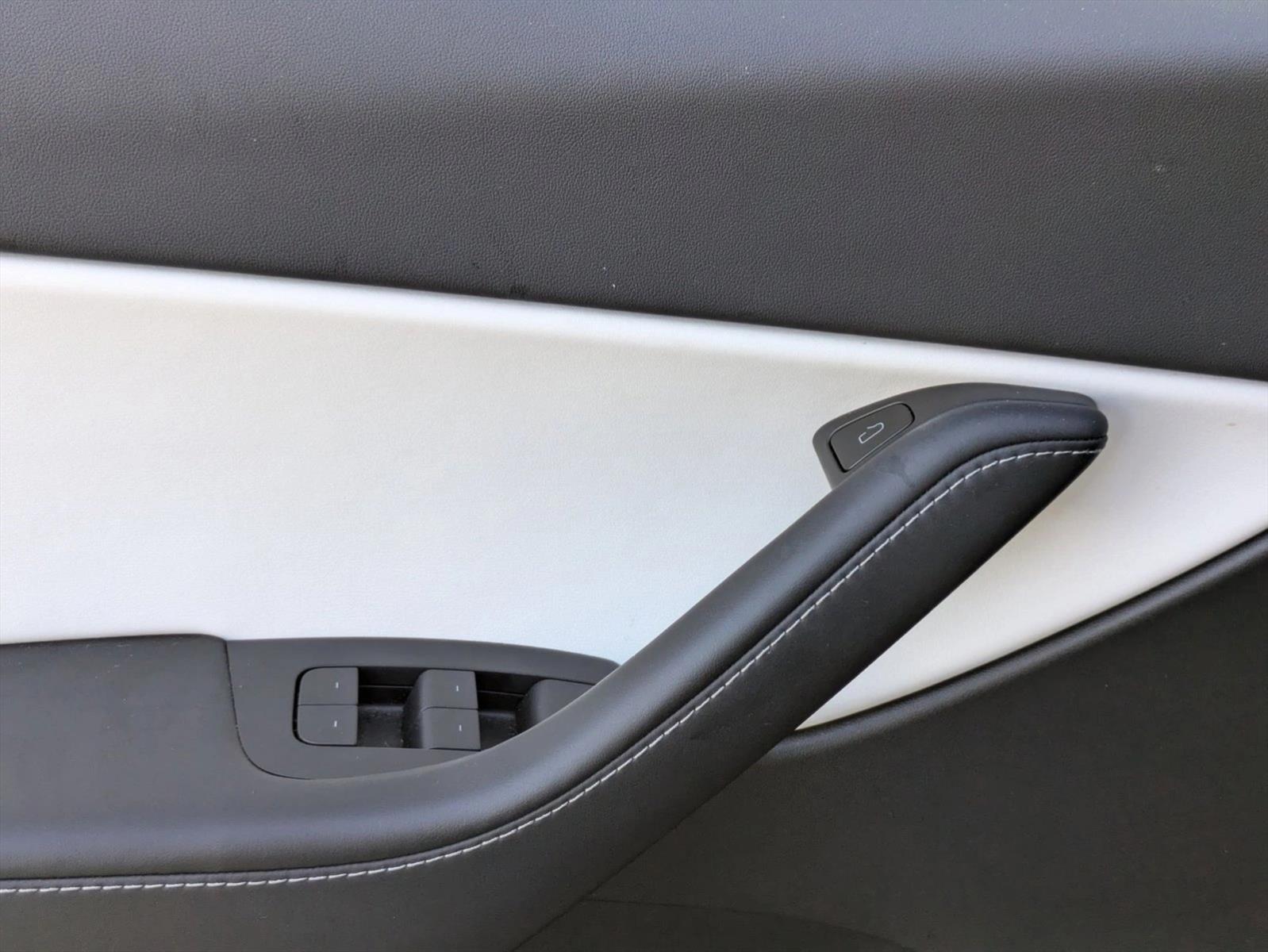 Used 2022 Tesla Model Y Performance with VIN 7SAYGDEF0NF459186 for sale in Kansas City