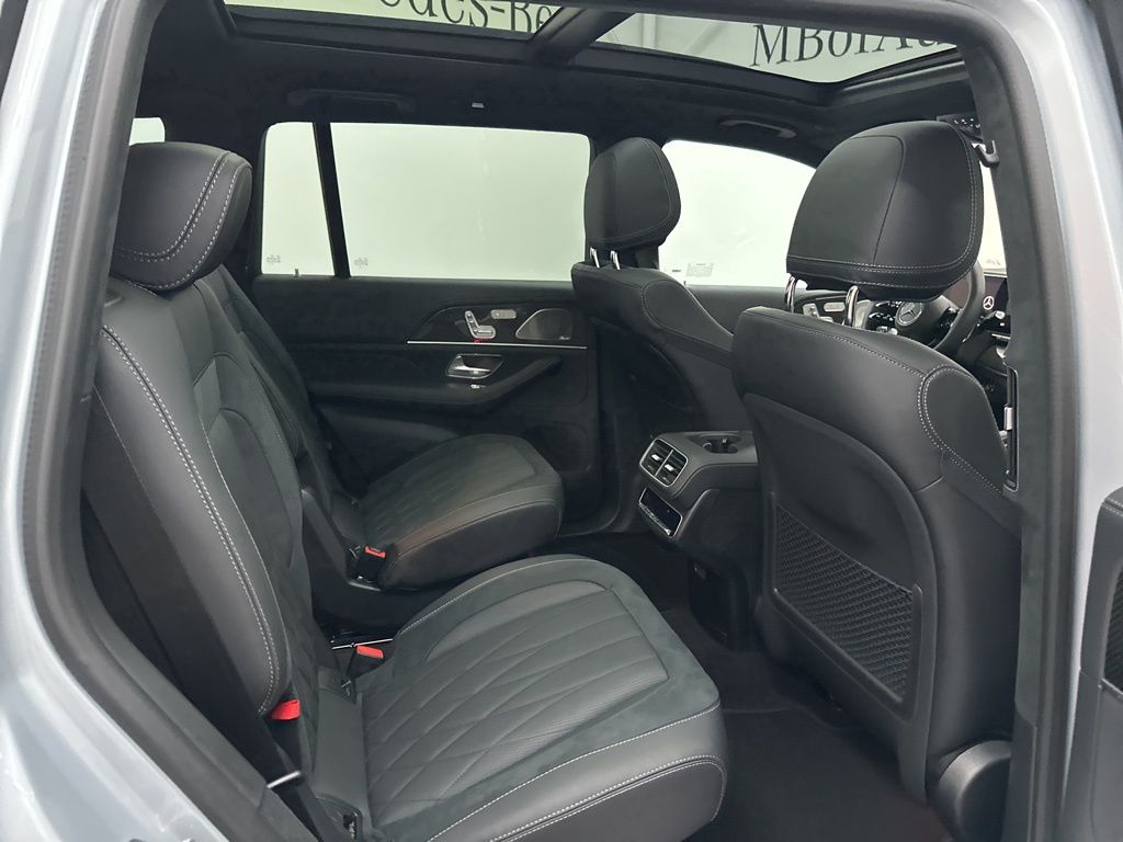 2026 Mercedes Benz GLS AMG 63 4MATIC photo 20