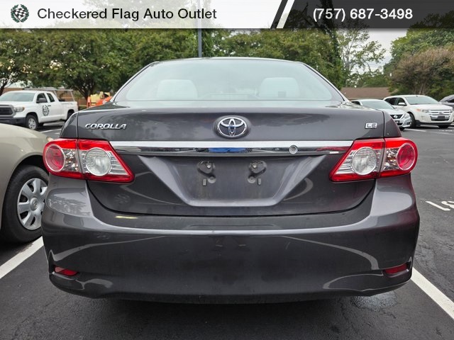 2012 Toyota Corolla LE photo 5