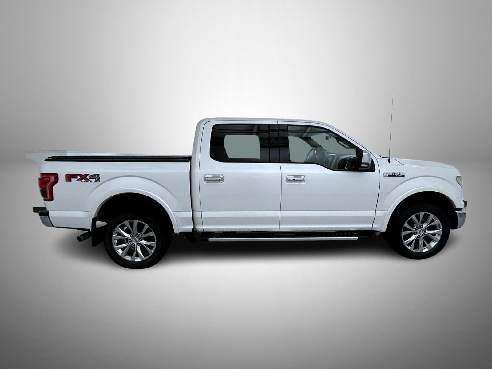 2016 Ford F-150 Lariat photo 4