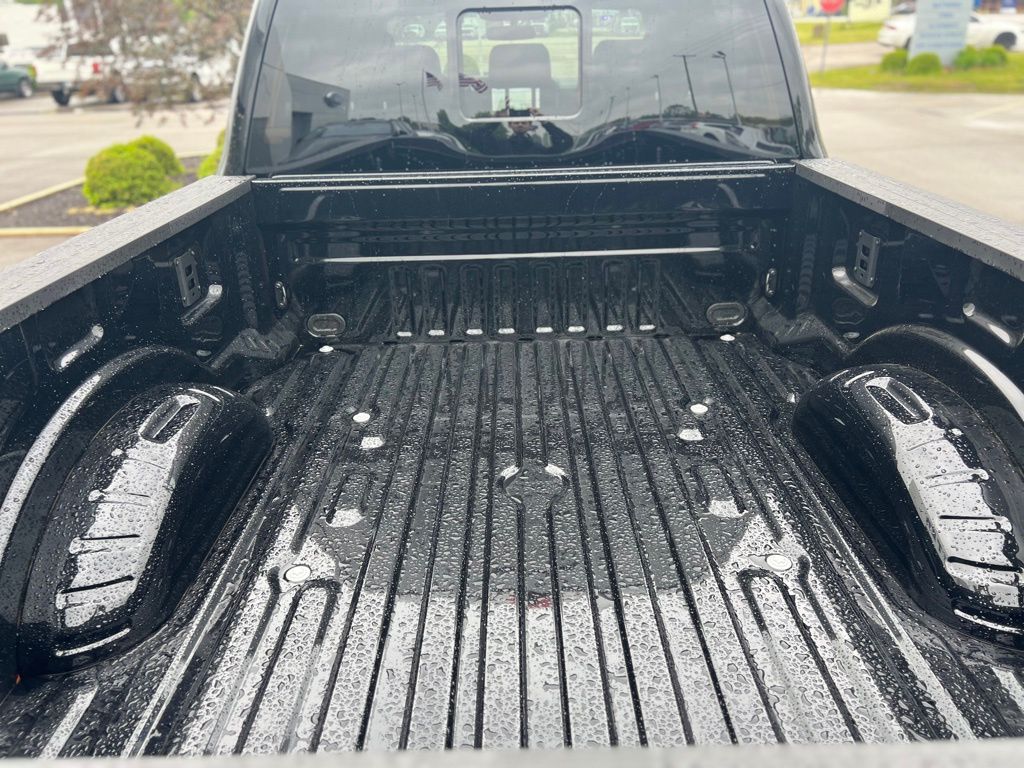 2025 Ford F-250 Lariat photo 44