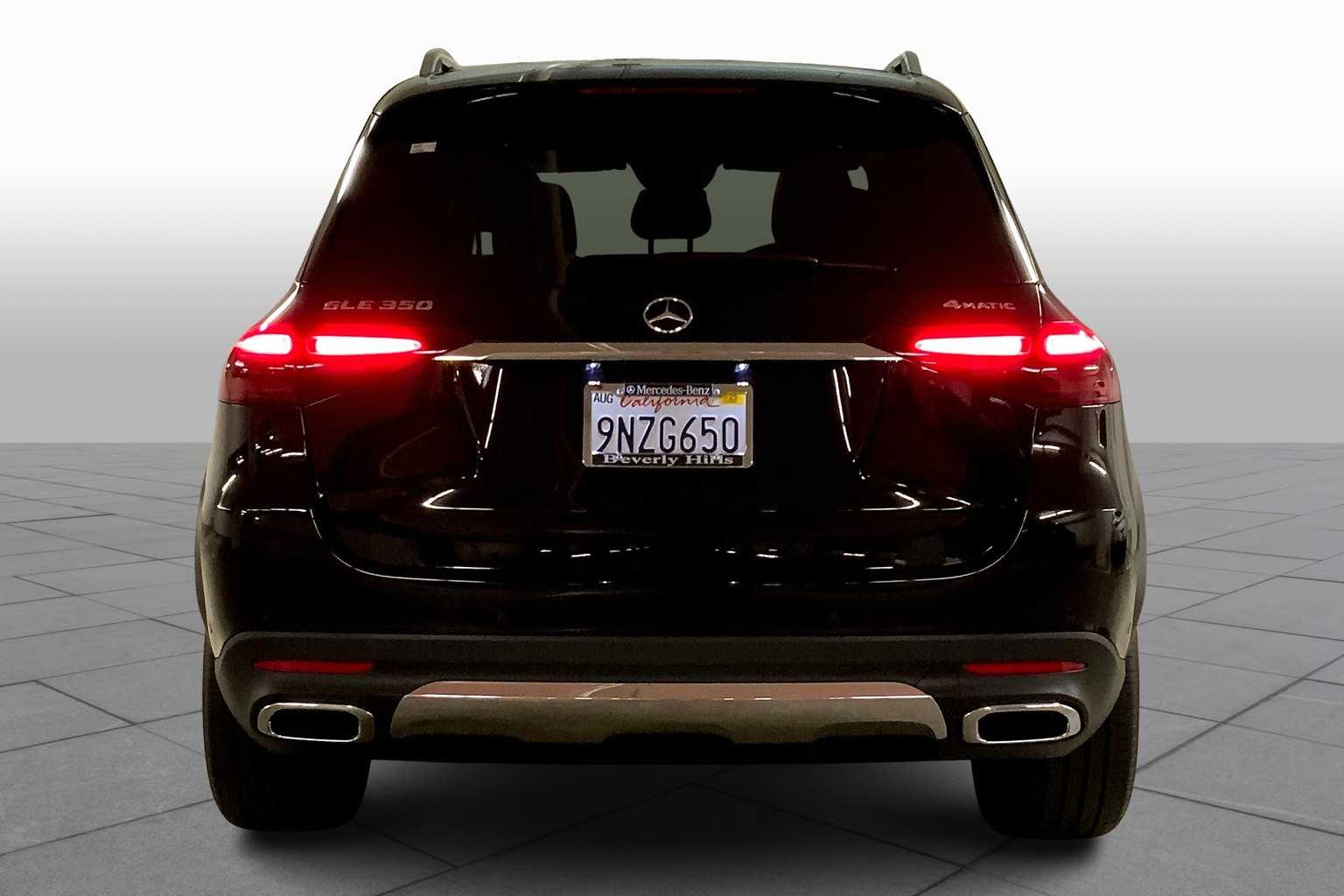2025 Mercedes Benz GLE 350 4MATIC photo 4