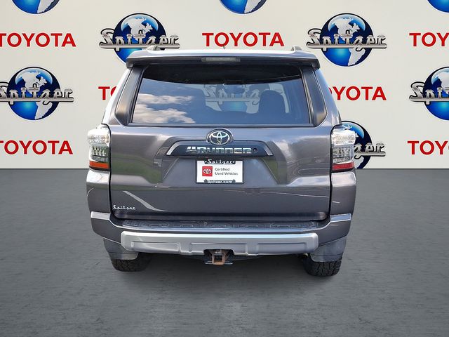 2019 Toyota 4Runner TRD Off-Road photo 5