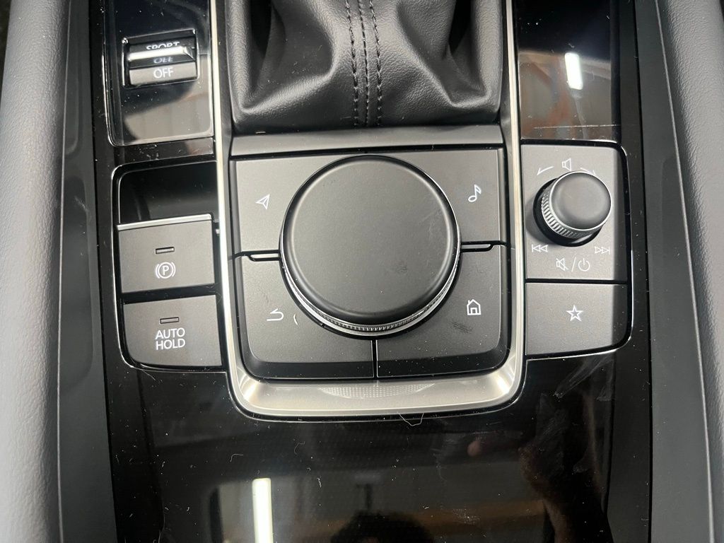 2025 Mazda Mazda3 Sedan 2.5 s Preferred photo 13