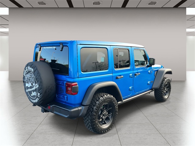 2025 Jeep Wrangler Willys photo 3