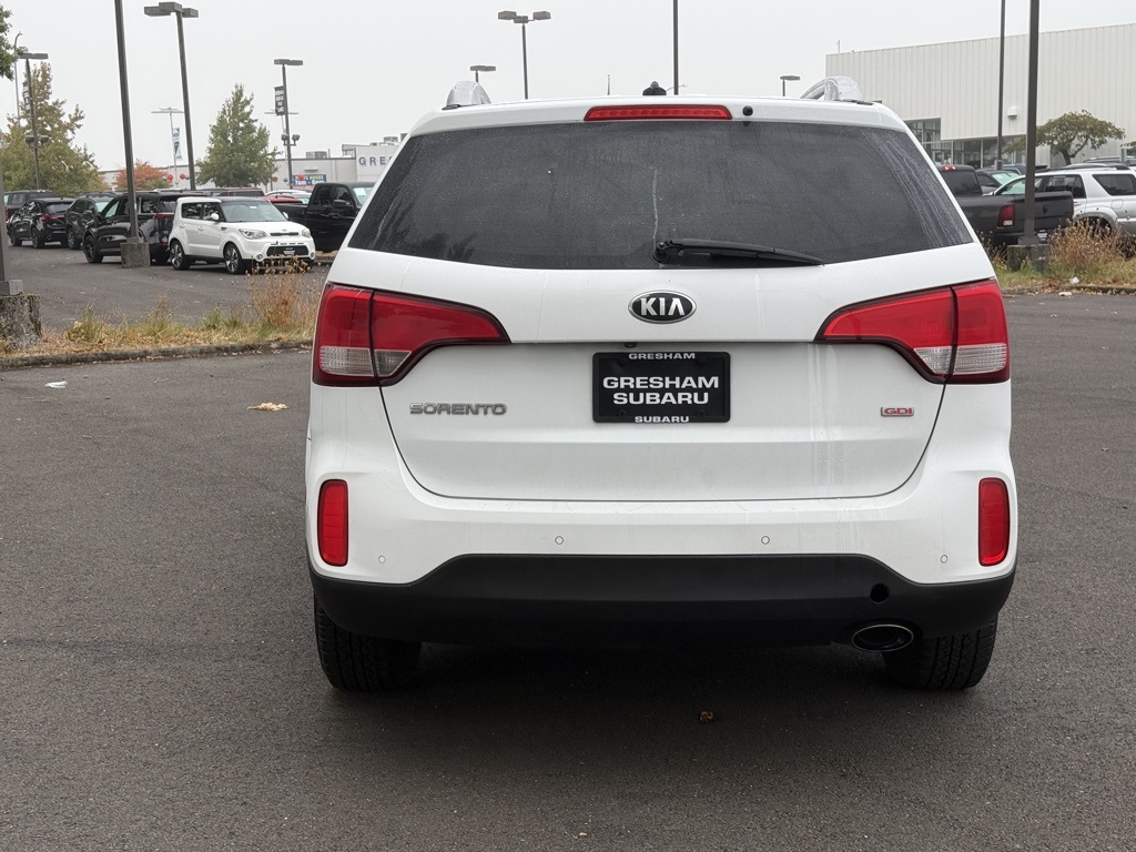 2014 Kia Sorento LX photo 4