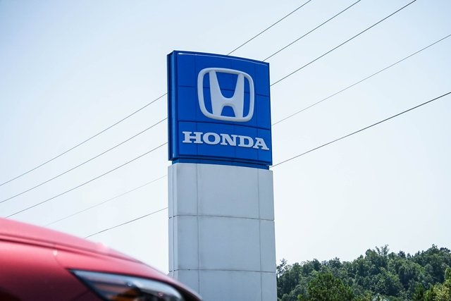 2022 Honda Pilot Touring photo 4