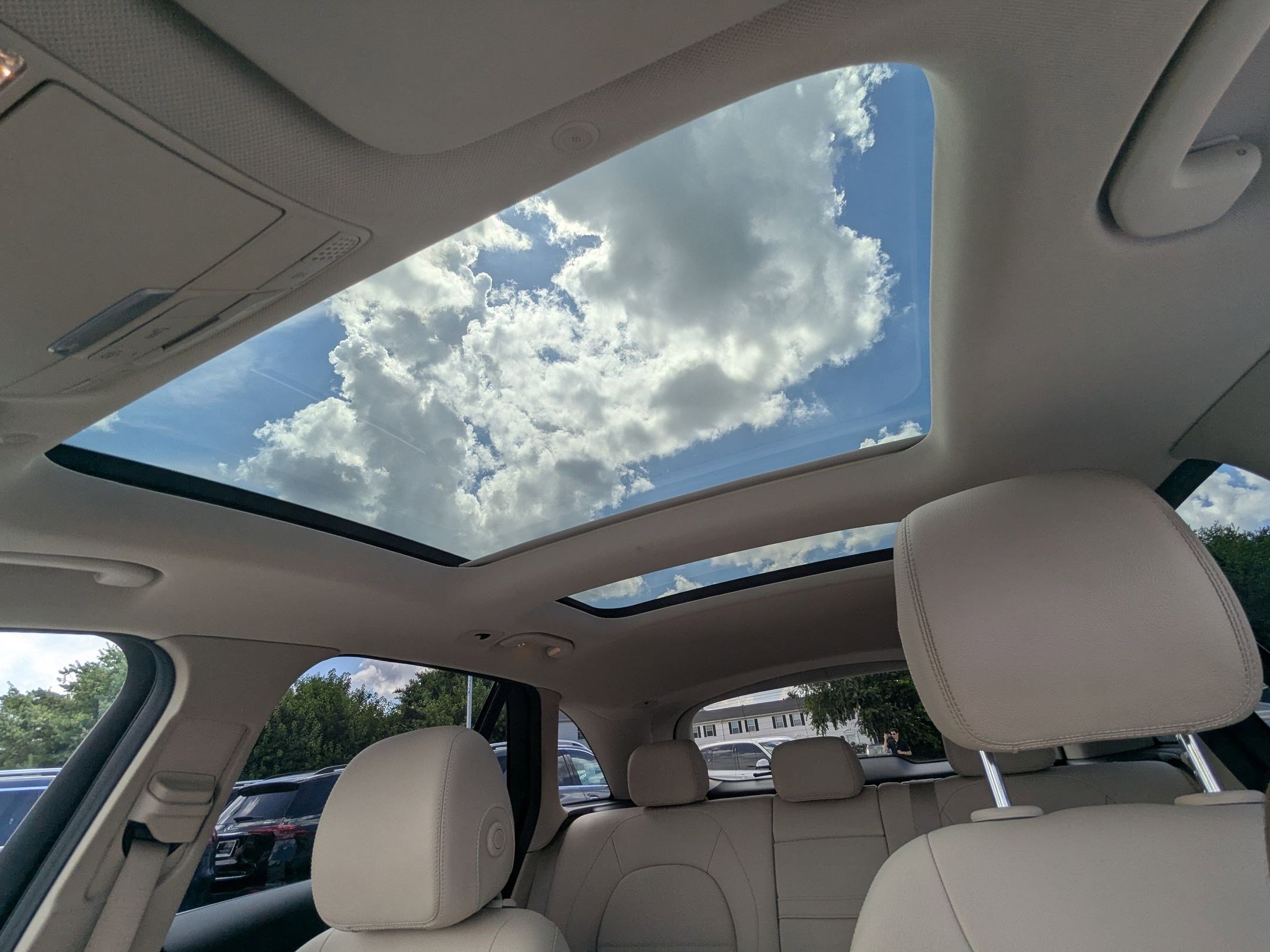 2022 Mercedes Benz GLC 300 4MATIC photo 19