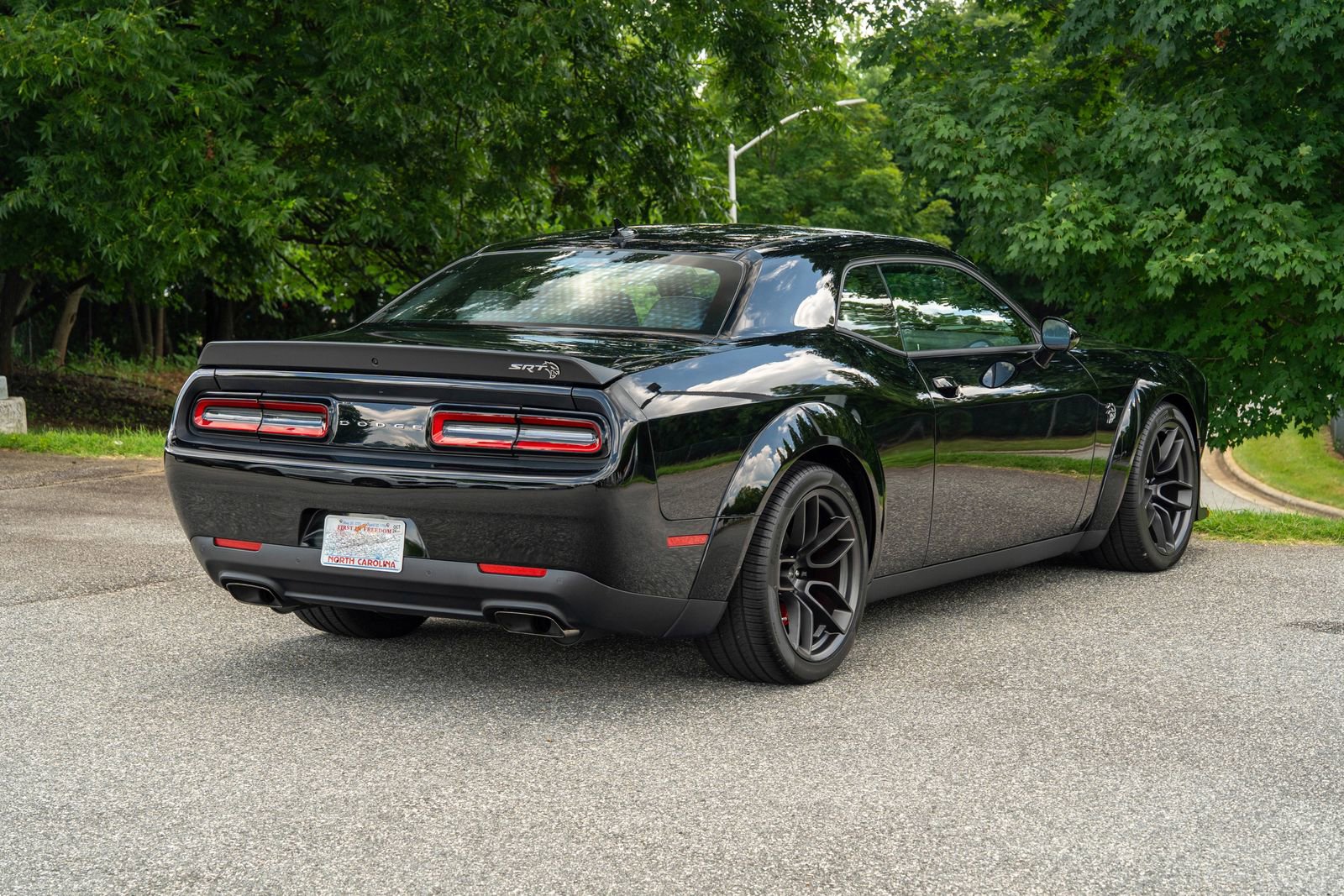 2023 Dodge Challenger SRT8 Hellcat Widebody photo 6