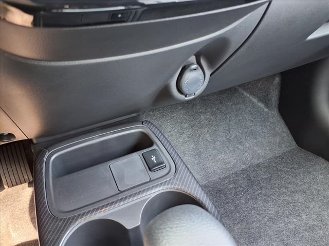 2024 Mitsubishi Mirage ES photo 12