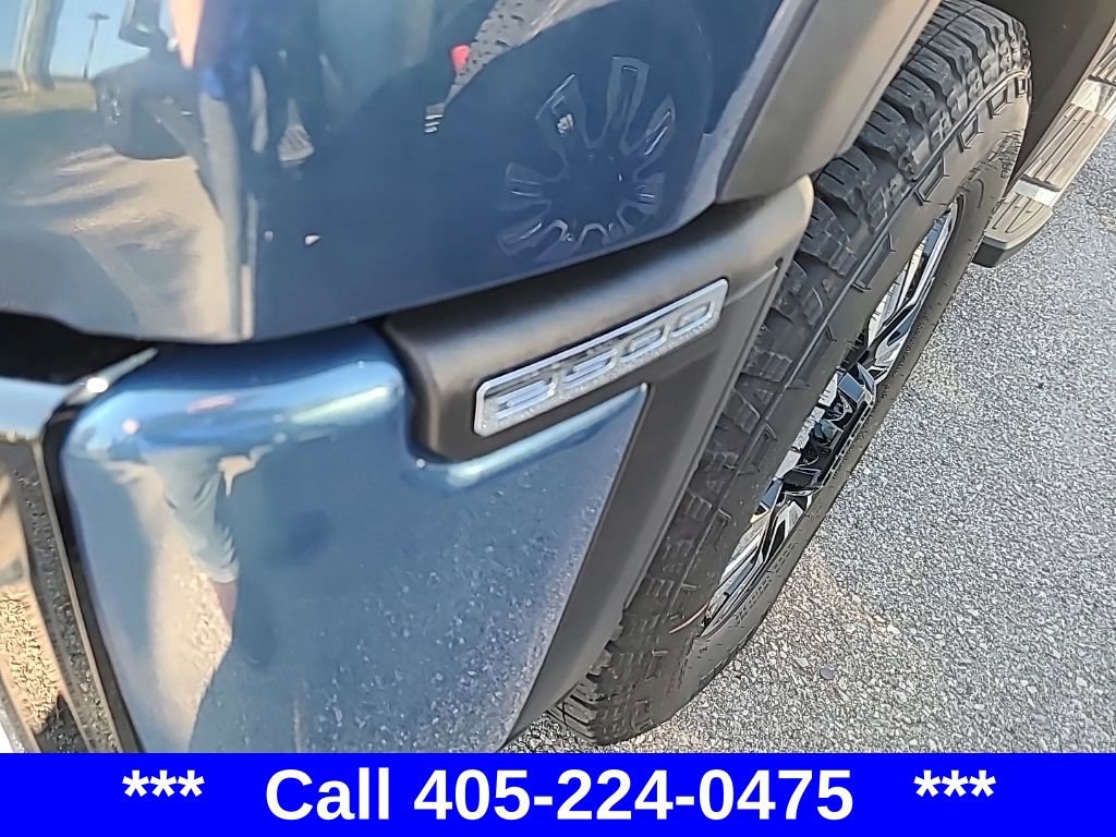 2026 Gmc Sierra 2500 HD Denali photo 2