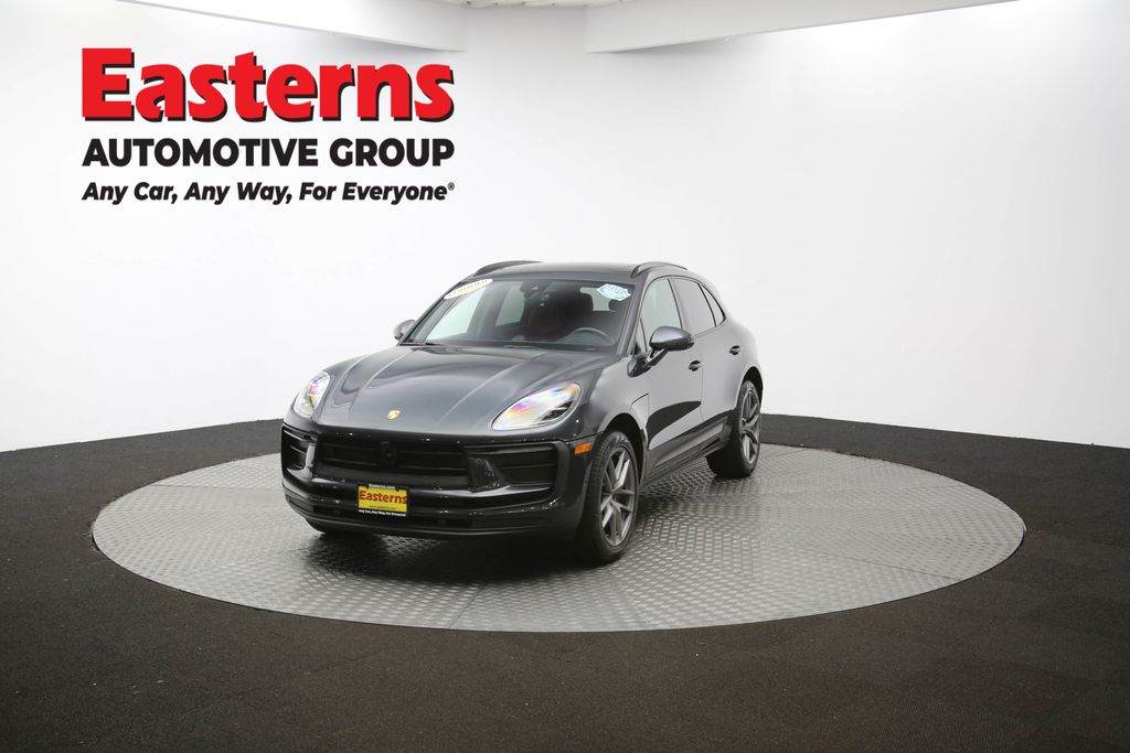 2024 Porsche Macan Base photo 46