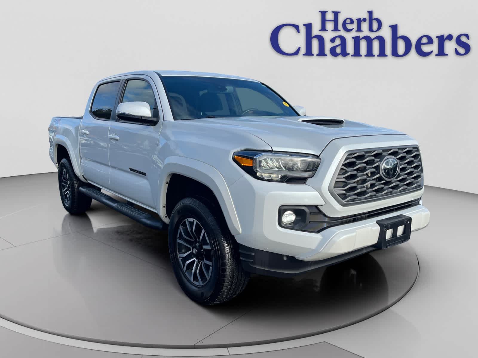 2023 Toyota Tacoma TRD Sport's photo