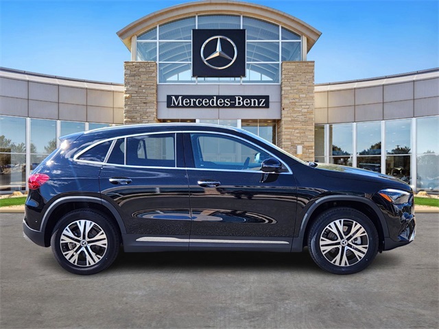2026 Mercedes Benz GLA 250 4MATIC photo 5