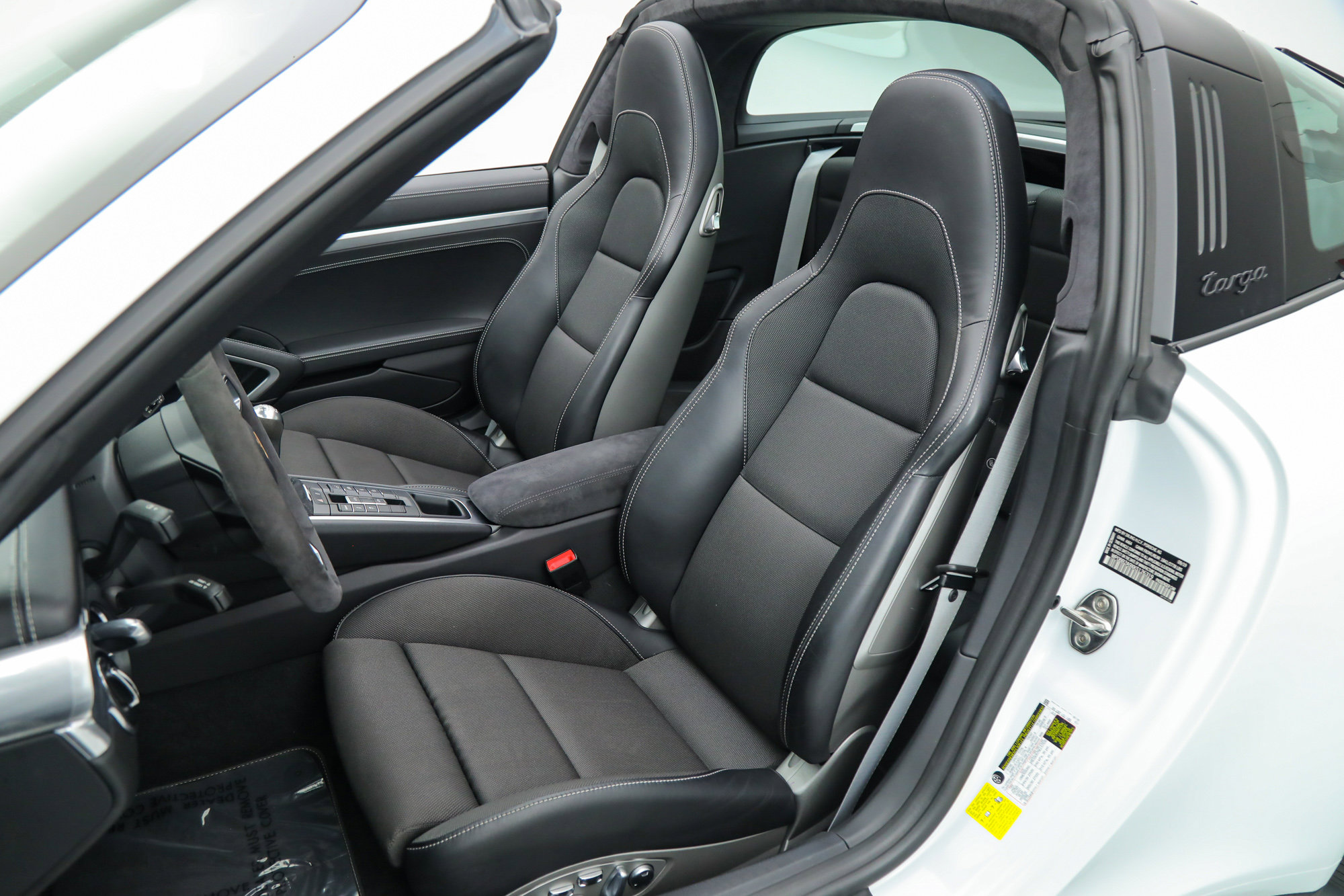 2019 Porsche 911 Targa 4S photo 5