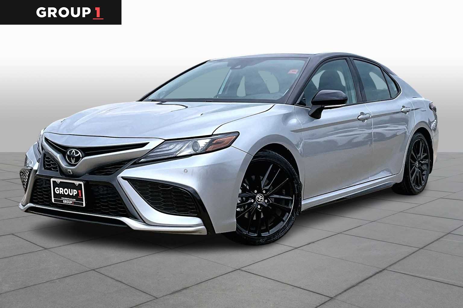 2024 Toyota Camry XSE's photo