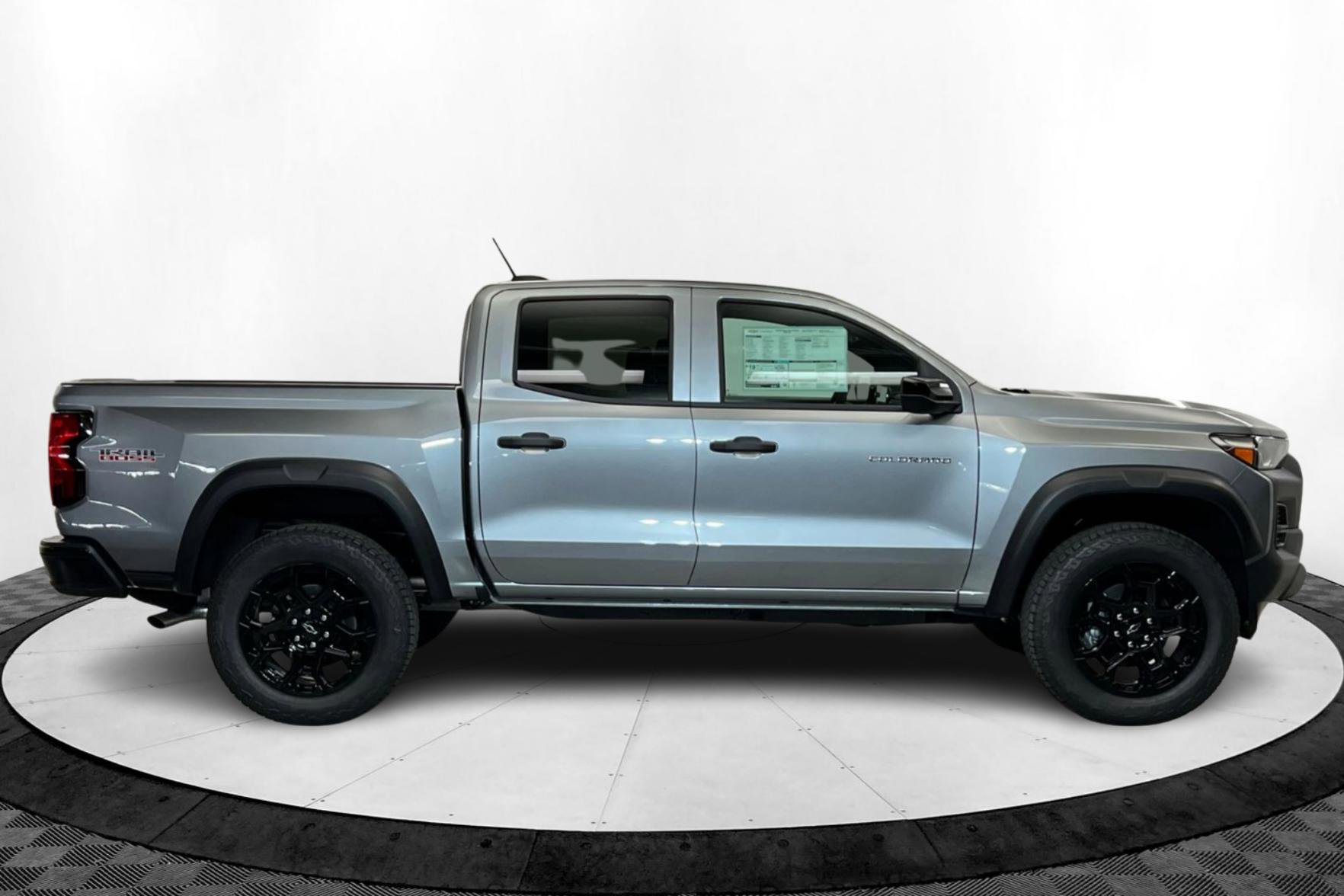 2026 Chevrolet Colorado Trail Boss photo 6
