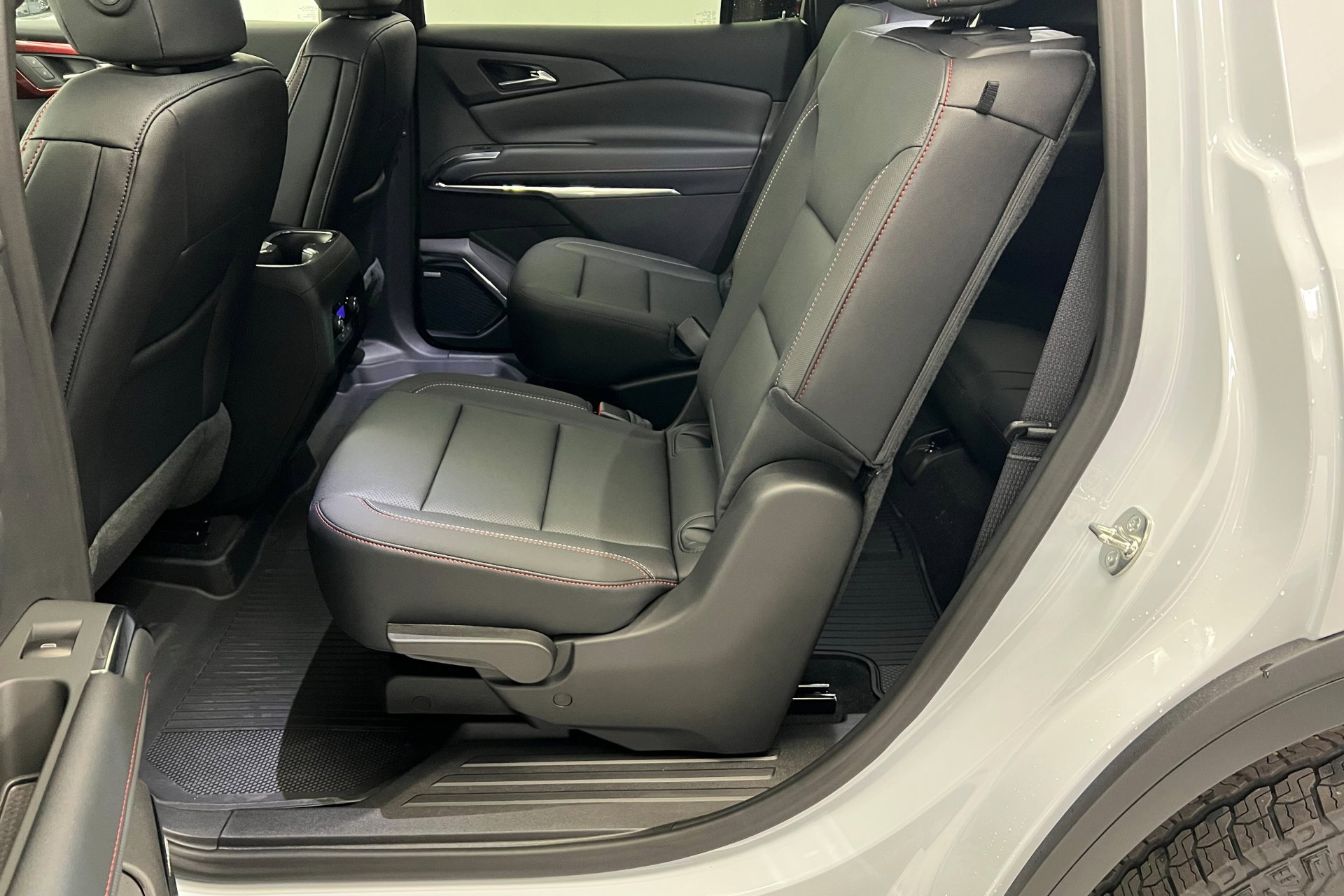 2026 Chevrolet Traverse Z71 photo 21