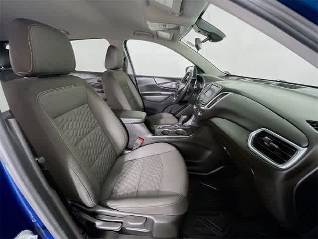 2020 Chevrolet Equinox LT photo 26