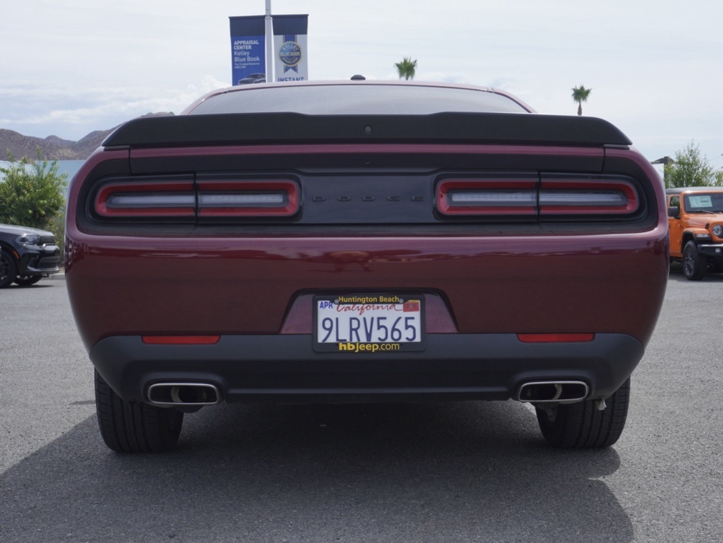 2023 Dodge Challenger SXT photo 3