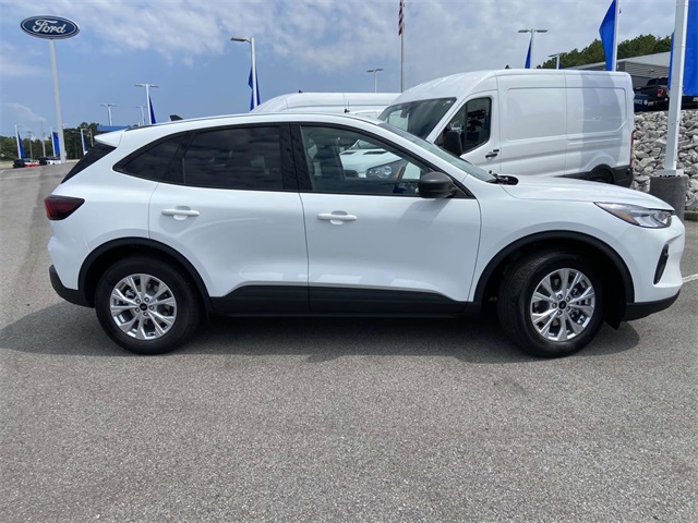 2025 Ford Escape Active photo 2