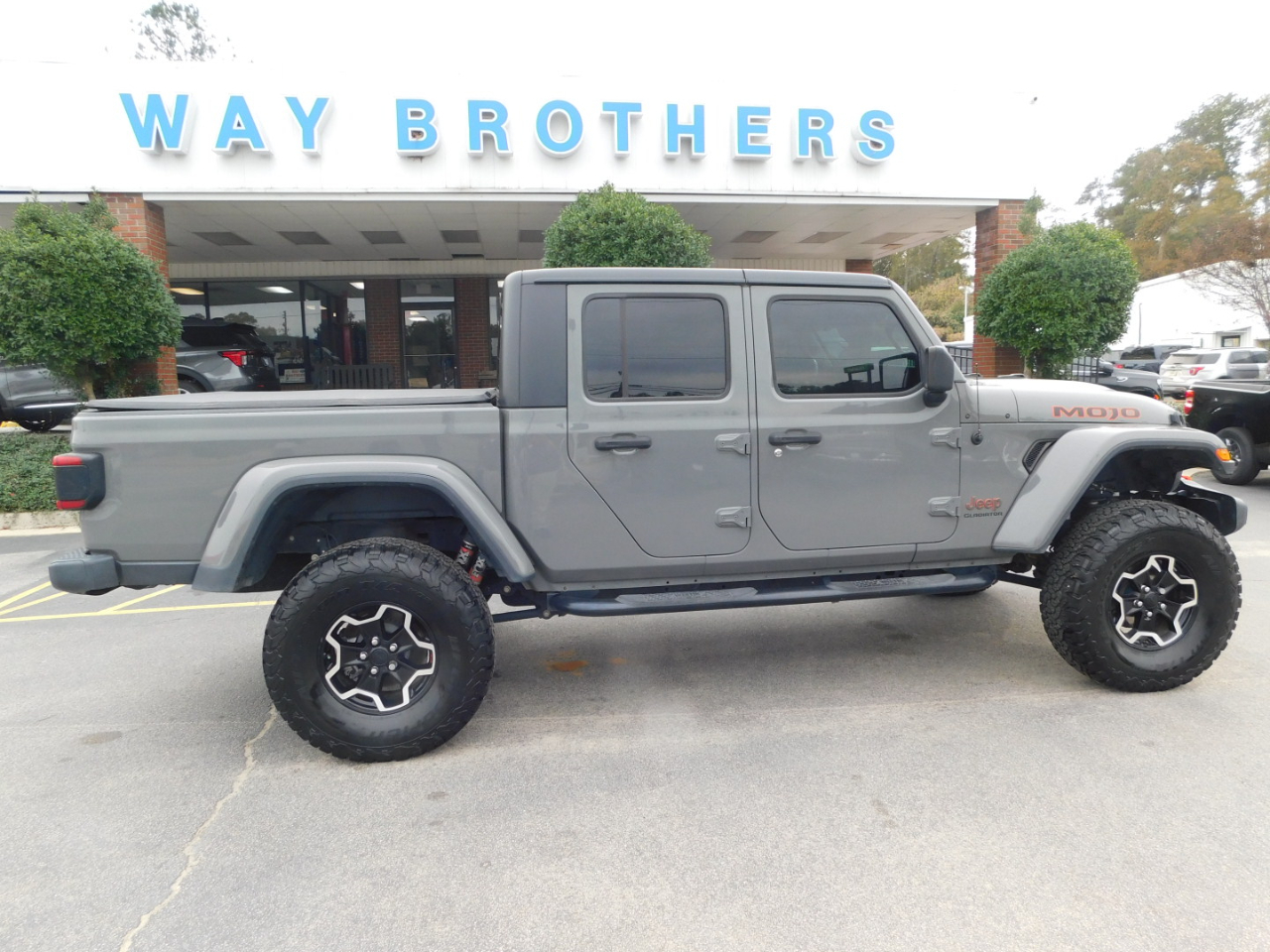 2021 Jeep Gladiator Mojave's photo