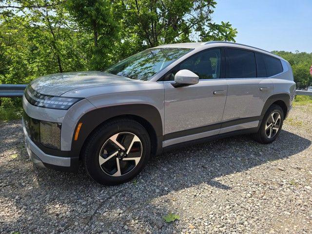 2026 Hyundai IONIQ 9 SE's photo