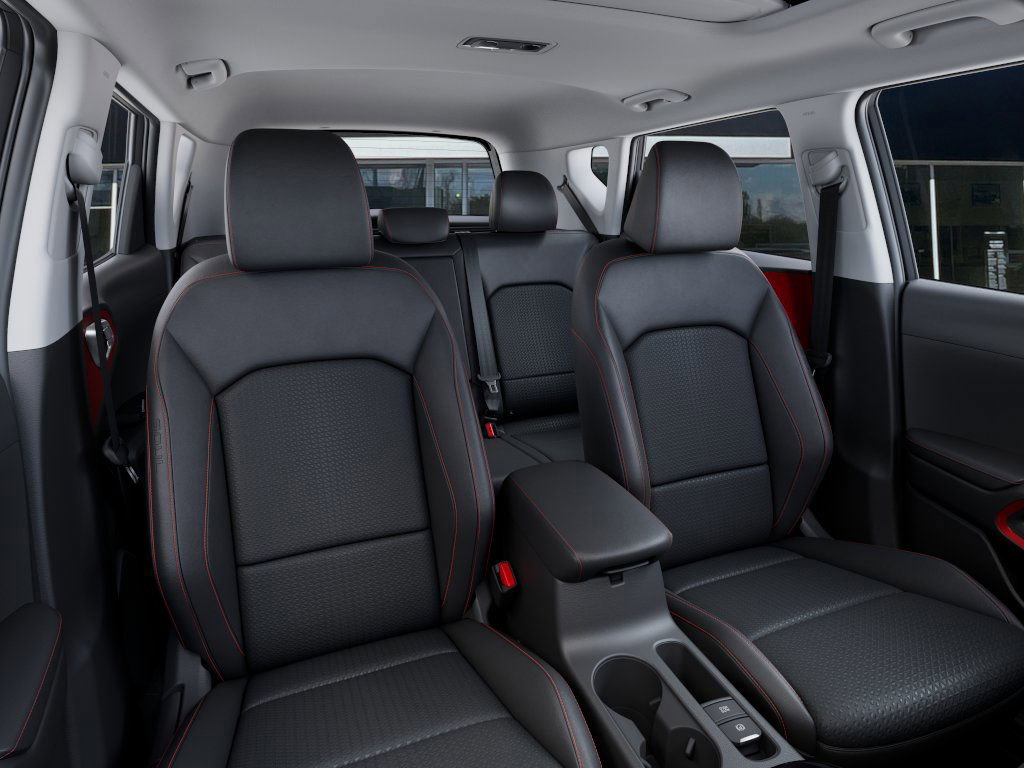 2025 Kia Soul GT-Line photo 7