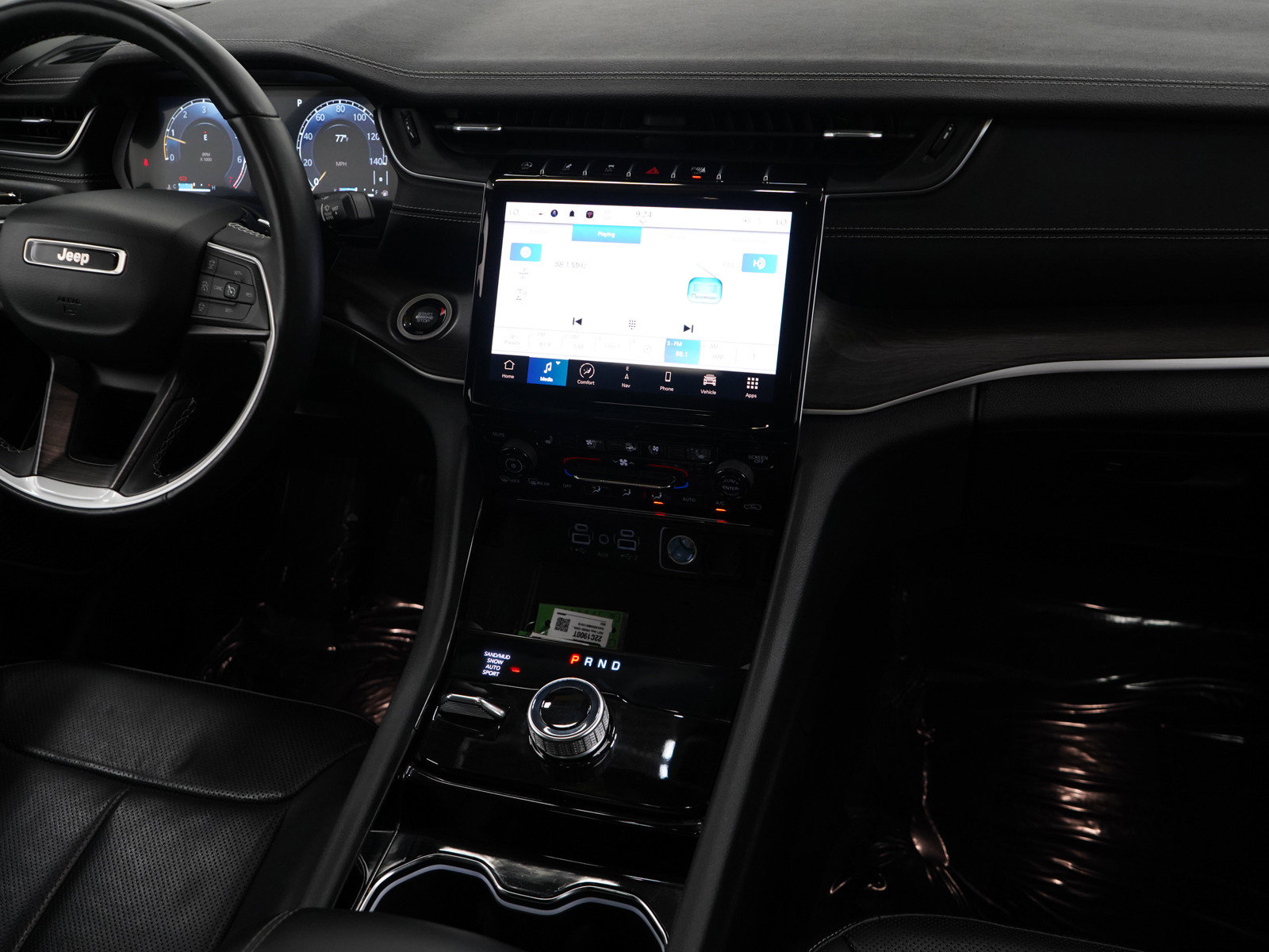 2021 Jeep Grand Cherokee Limited photo 13
