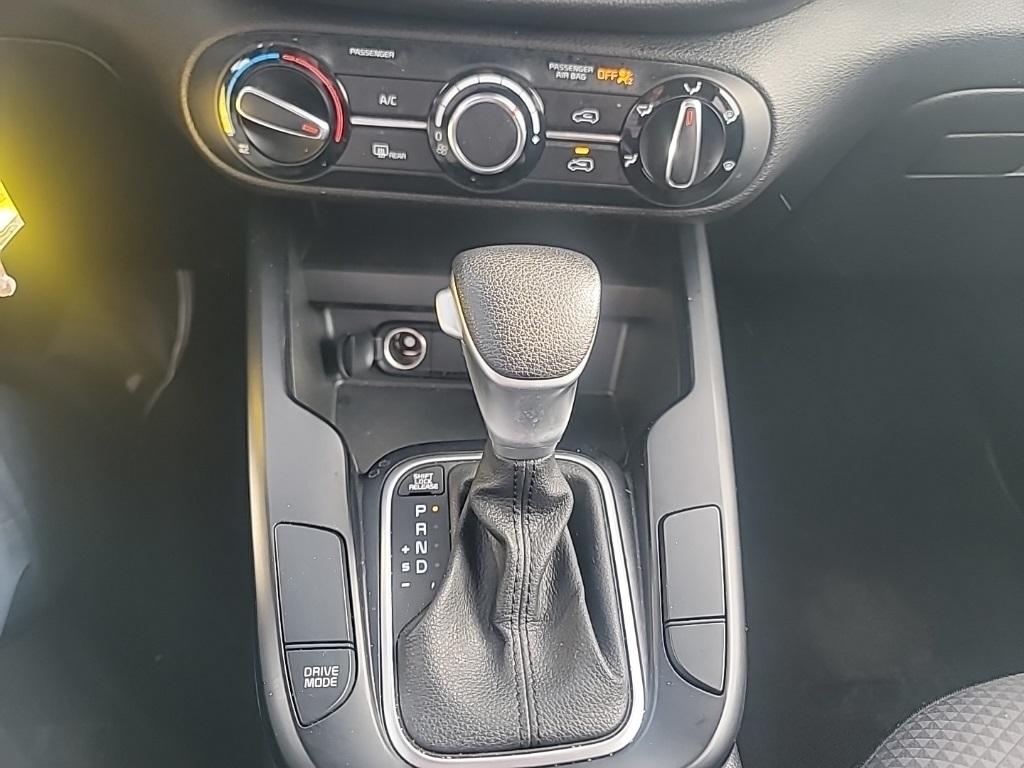 2024 KIA SOUL - Image 16