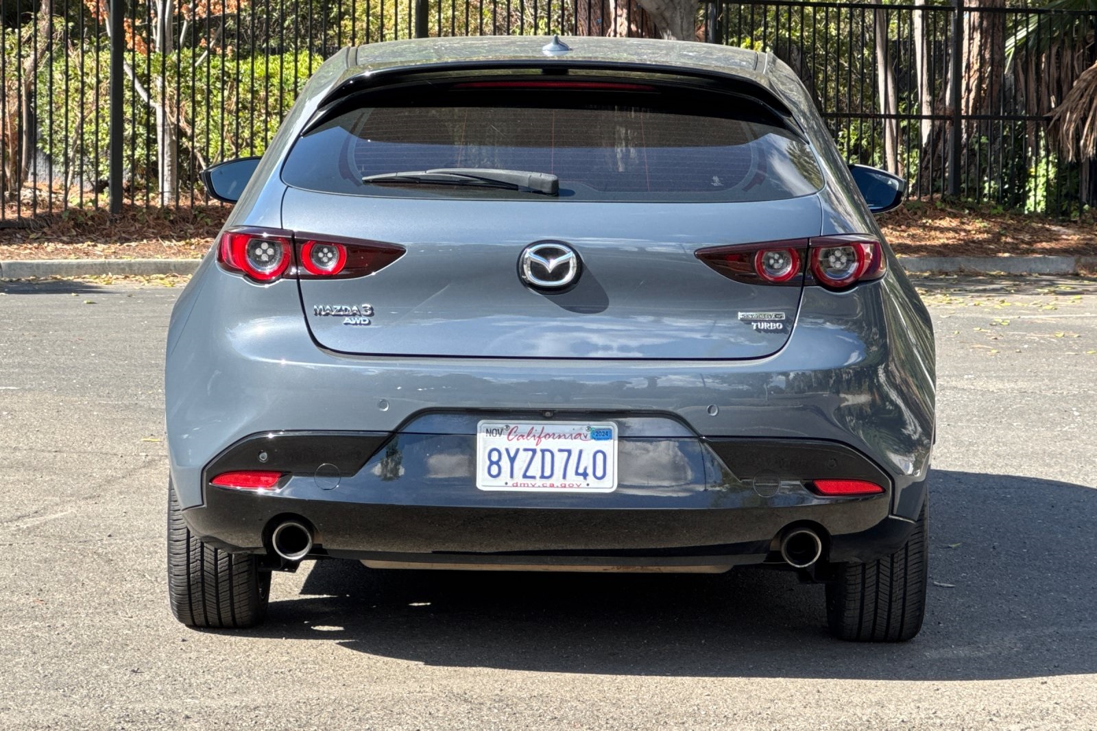2021 Mazda Mazda3 Premium Plus photo 4