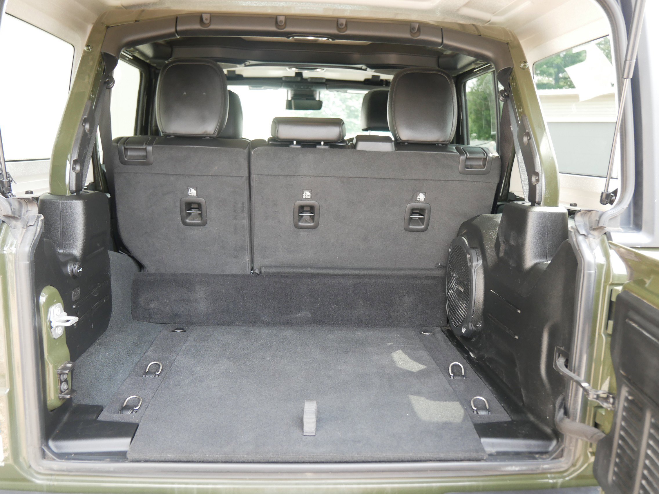 2022 Jeep Wrangler 4xe Unlimited Sahara photo 12