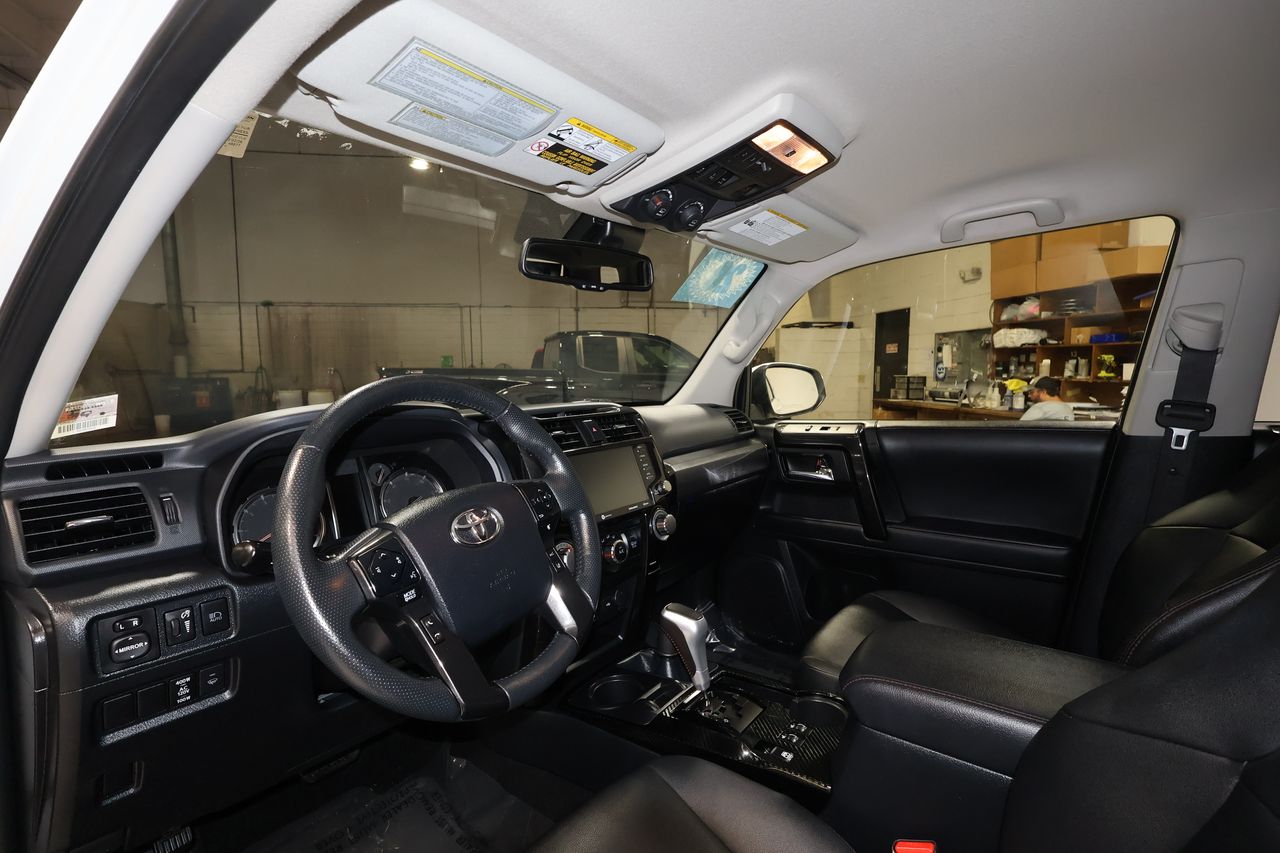 2024 Toyota 4Runner TRD Off-Road Premium photo 9