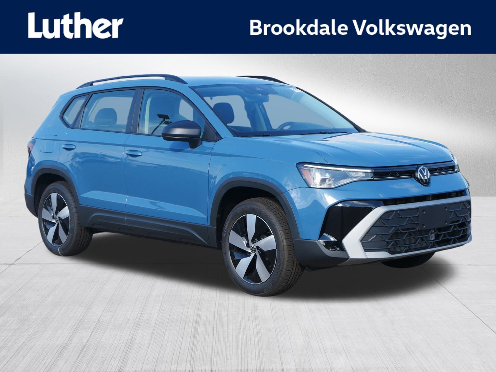 2025 Volkswagen Taos S's photo