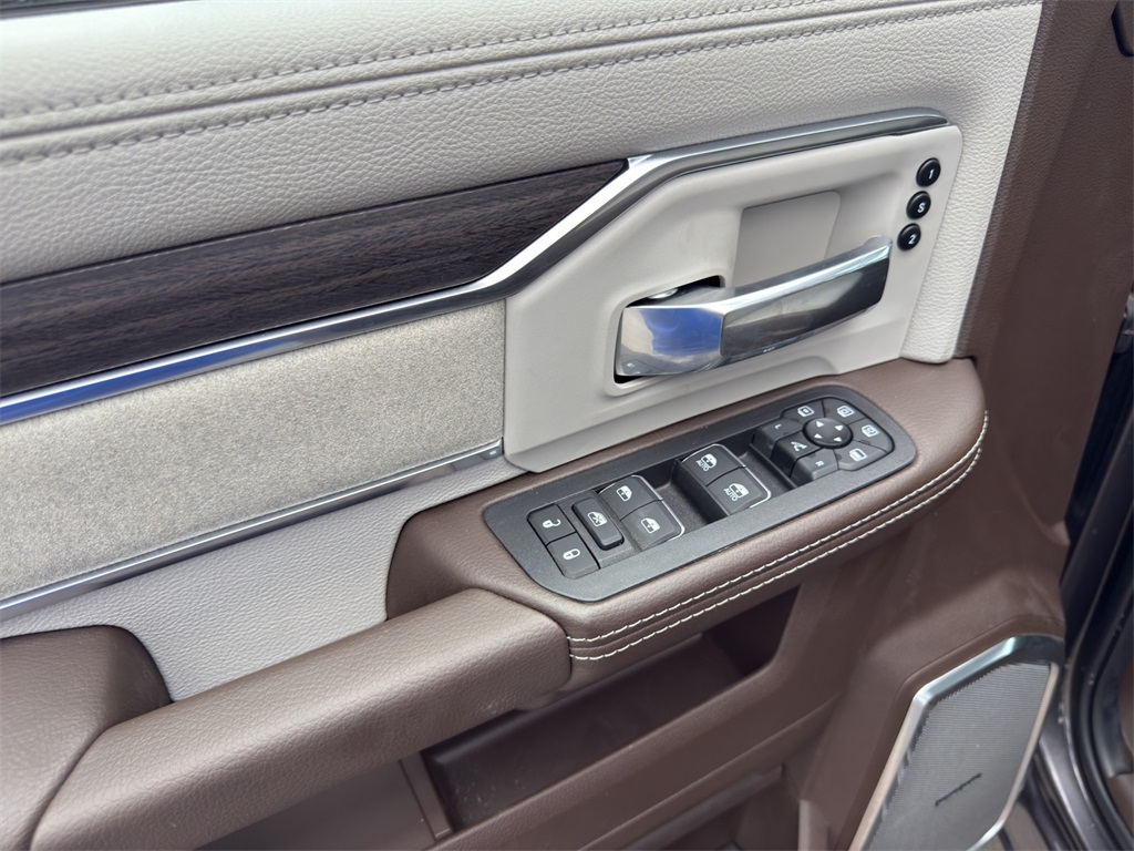 2025 Ram 2500 Laramie photo 11