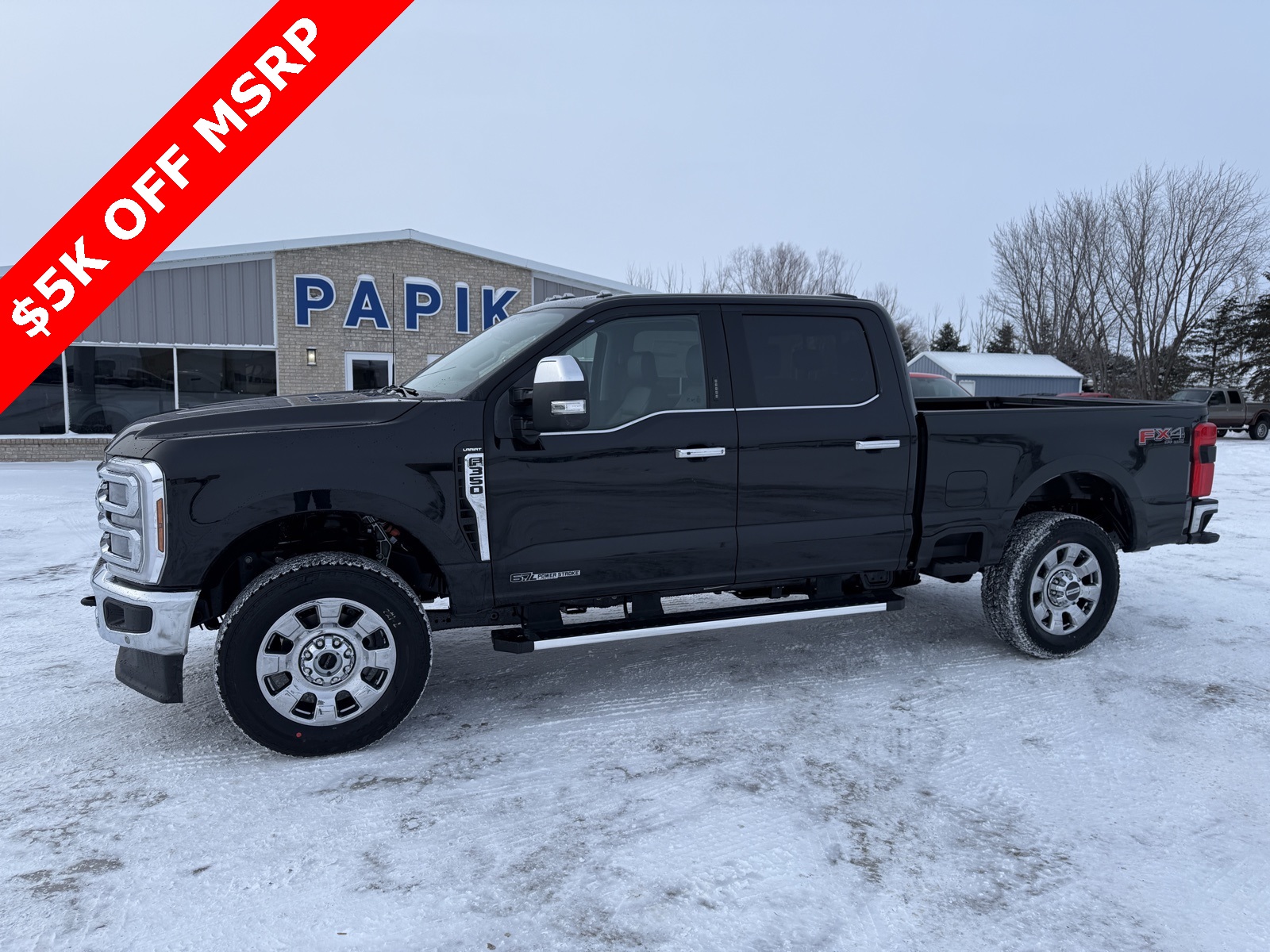 2026 Ford F-350 Super Duty Lariat's photo