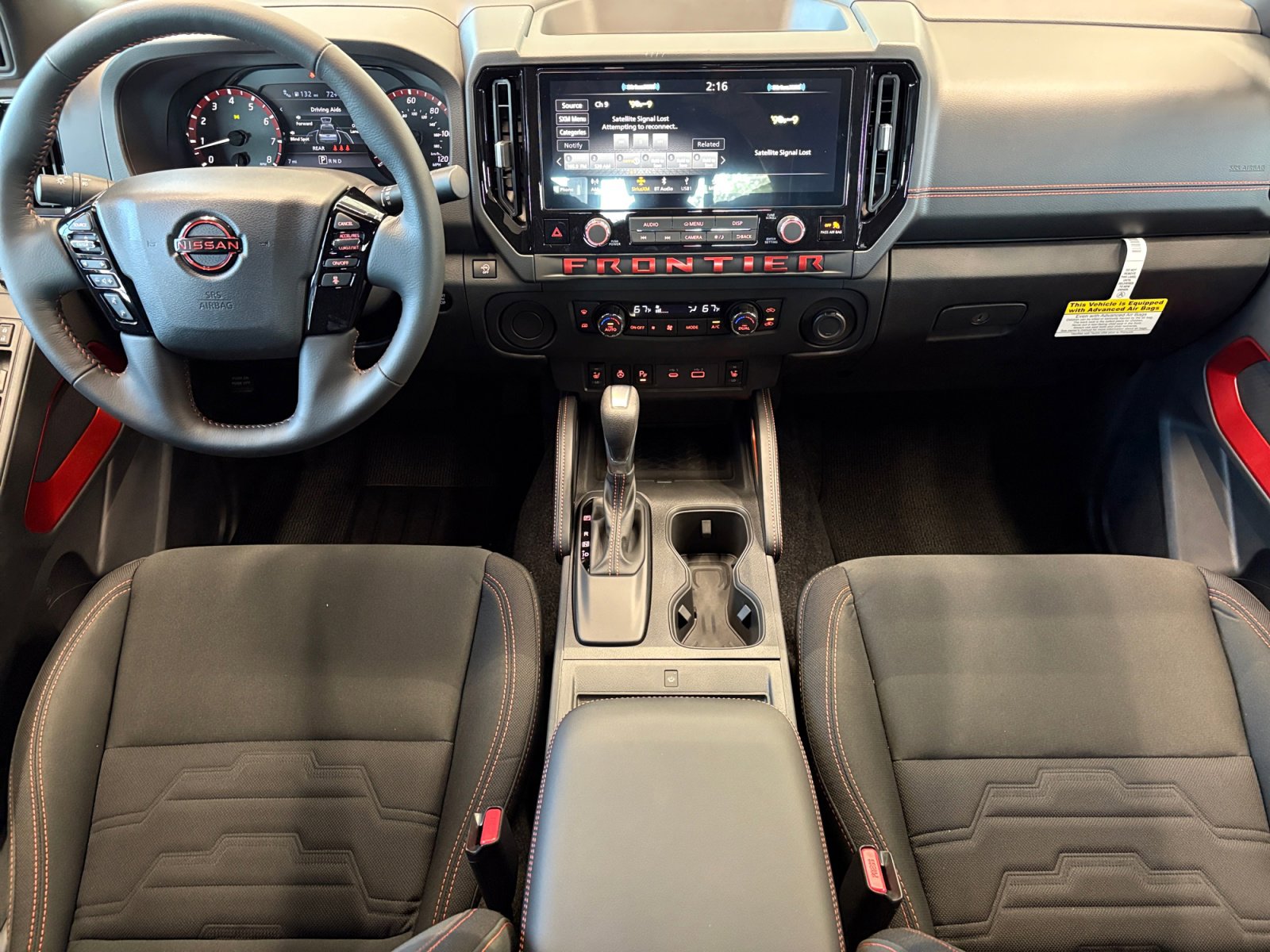 2026 Nissan Frontier PRO-X photo 3