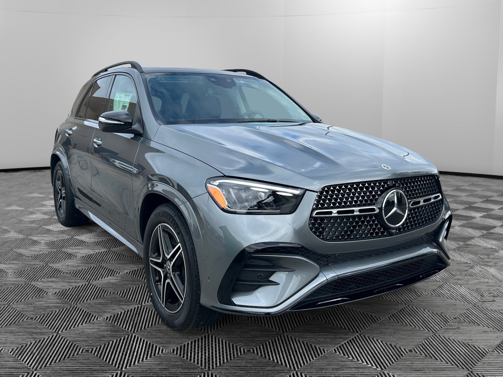 2026 Mercedes-Benz GLE GLE450's photo