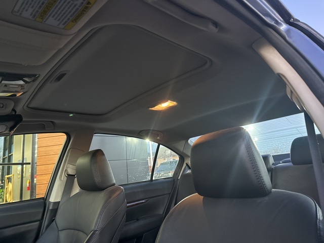 2013 SUBARU LEGACY - Image 3