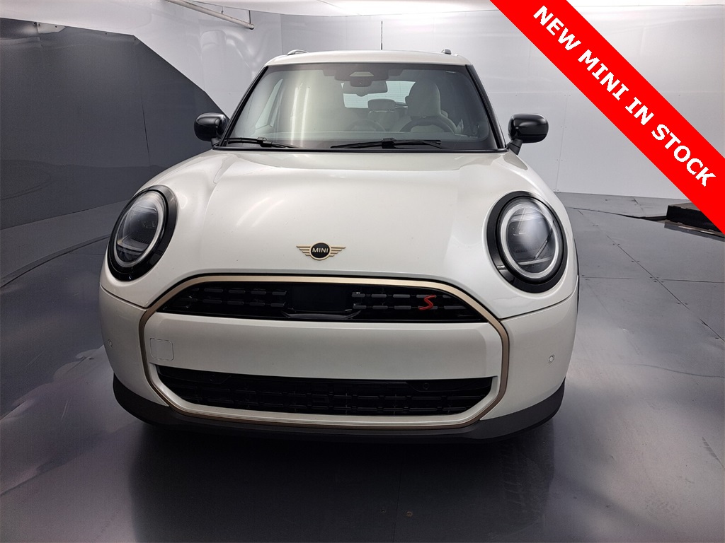 2025 Mini Cooper 4 Door Hardtop Signature photo 7