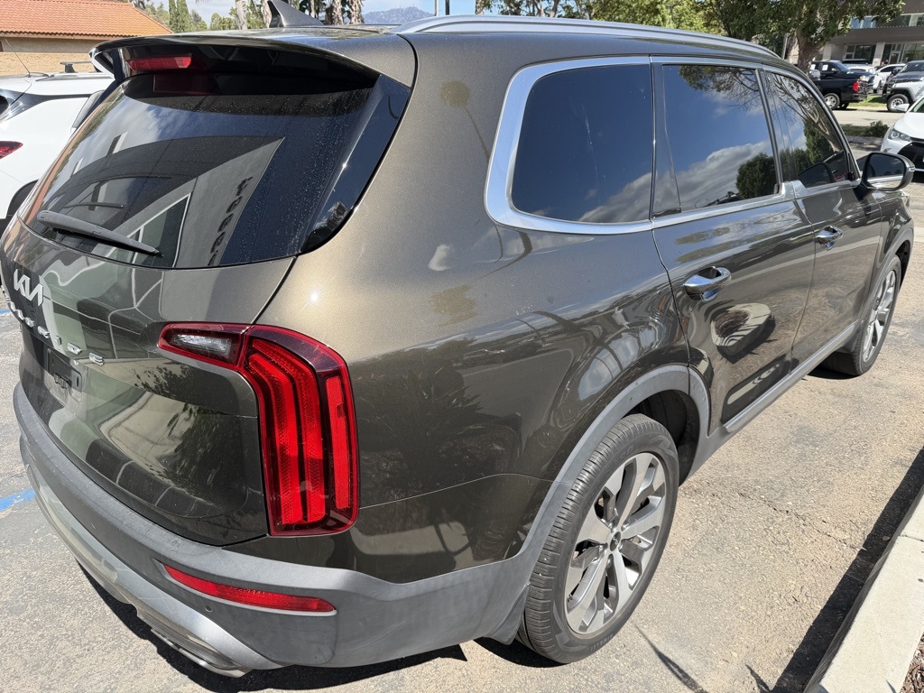 2022 Kia Telluride S photo 4
